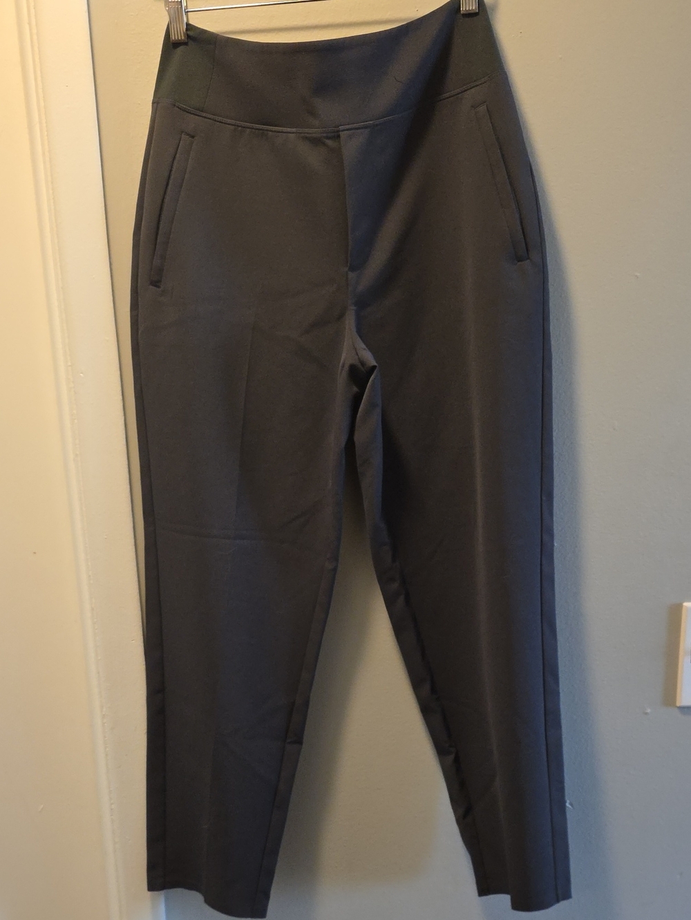 Athleta Elm Green Endless Pants